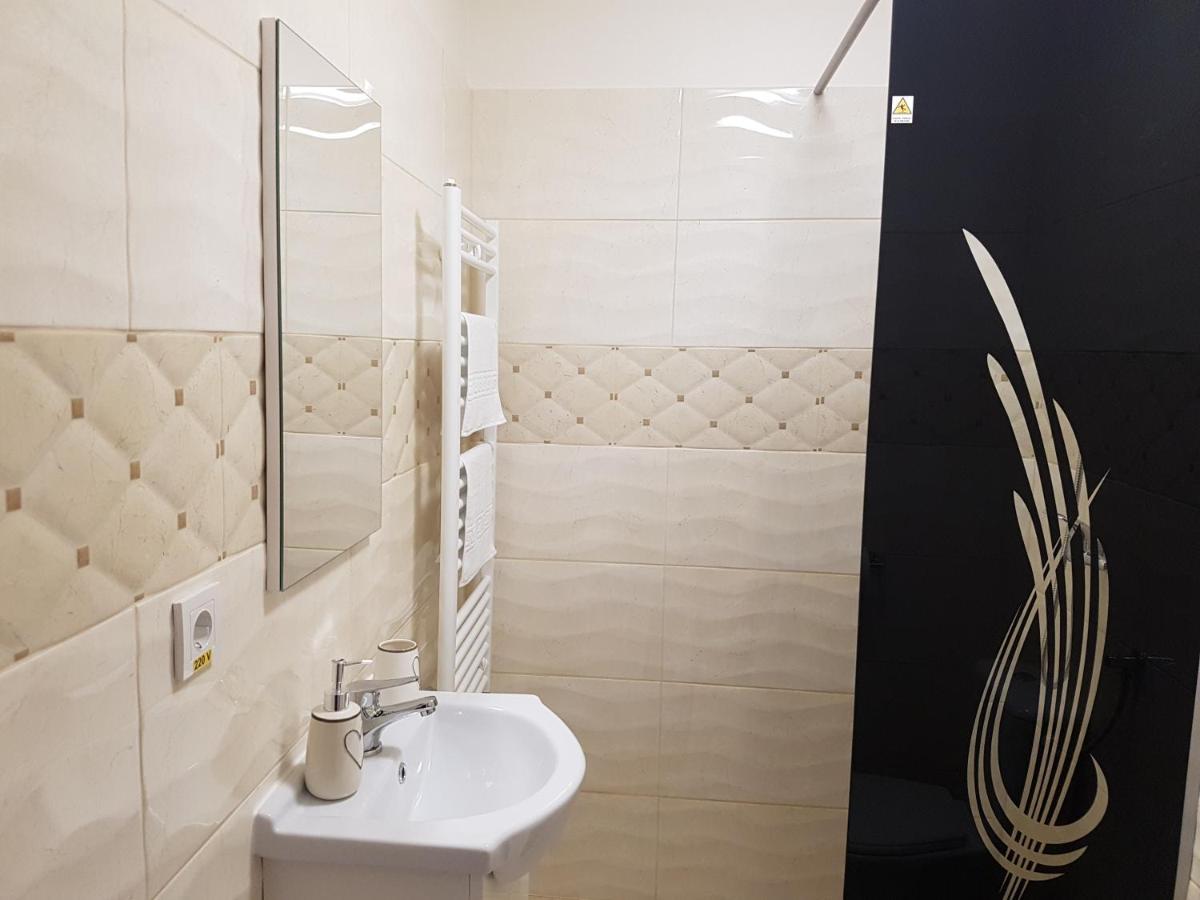 Casa Irinella Bed & Breakfast Satu Mare Luaran gambar