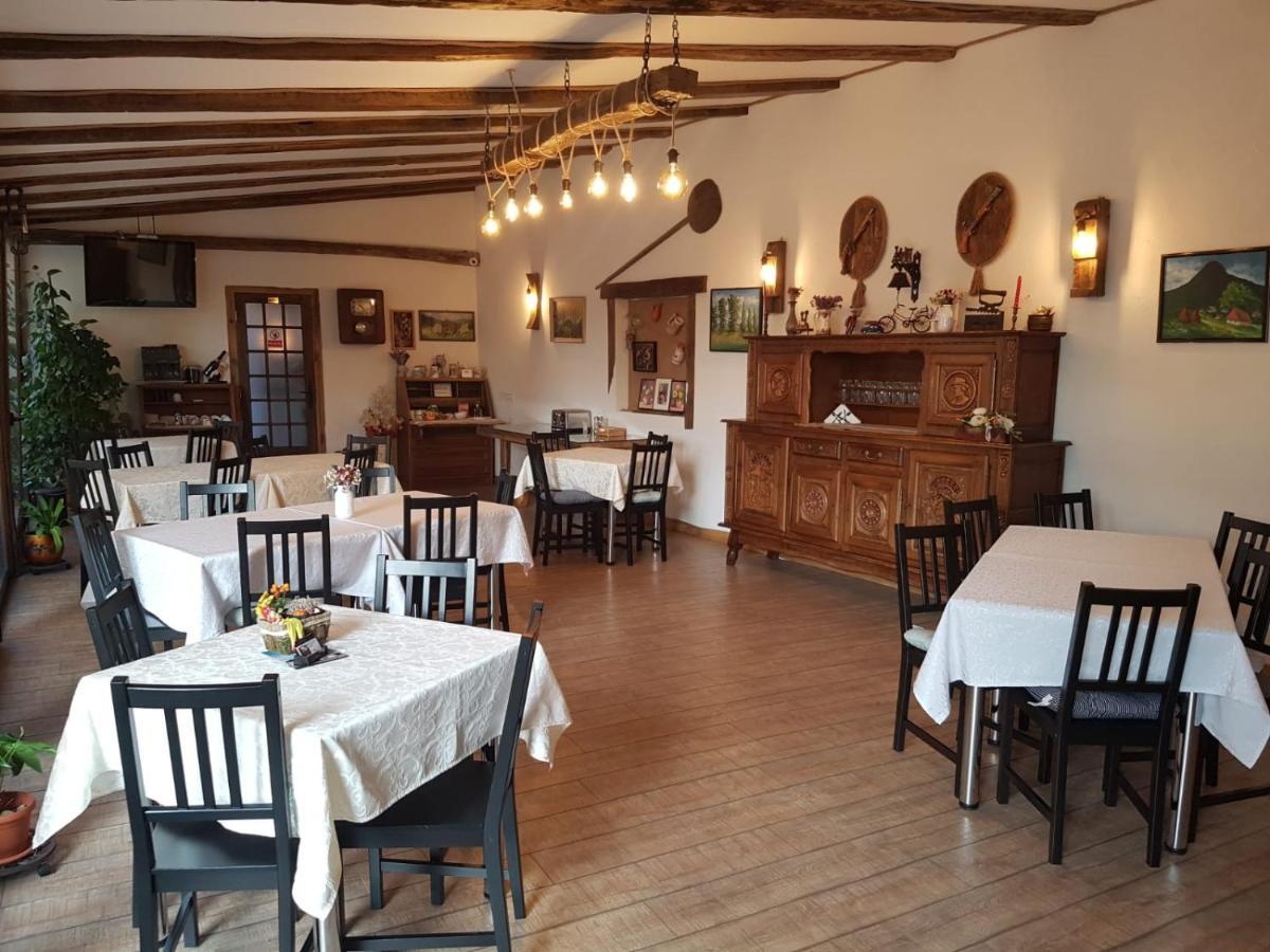 Casa Irinella Bed & Breakfast Satu Mare Luaran gambar